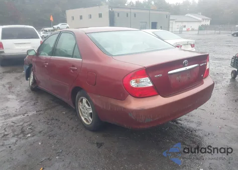 2003 Toyota Camry Le V6 z USA, uszkodzony, nr VIN 4T1BF32K03U041325